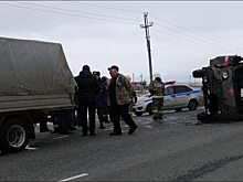 Буханка минобороны РФ перевернулась на трассе в Саратовской области