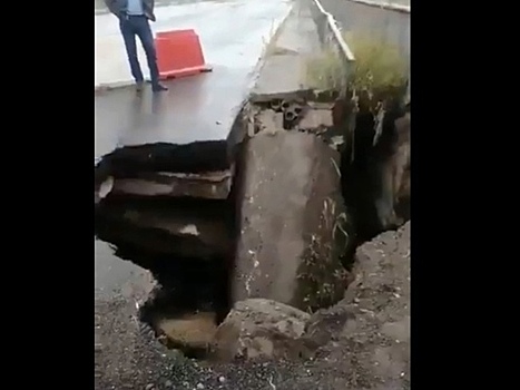 В Томской области обрушилась часть моста