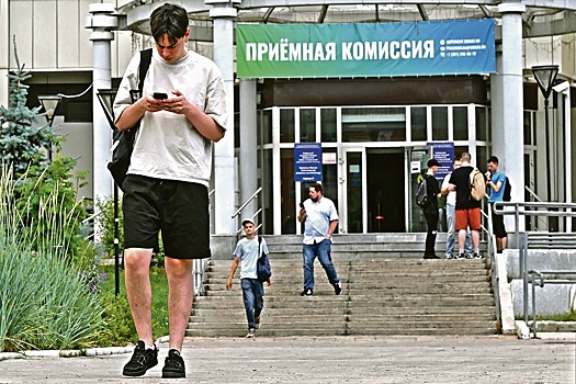 В регионах СЗФО стали чаще брать образовательные кредиты