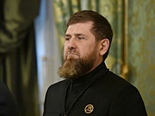 СМИ: Кадыров готовит 17-летнего сына к власти