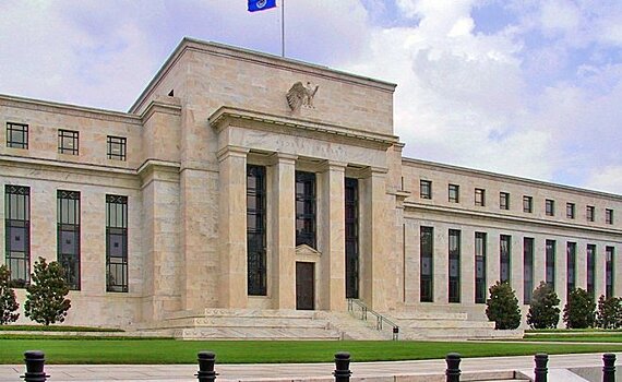 ФРС США четвертый раз подряд повышает ключевую ставку — в этот раз сразу на 75 базисных пунктов
