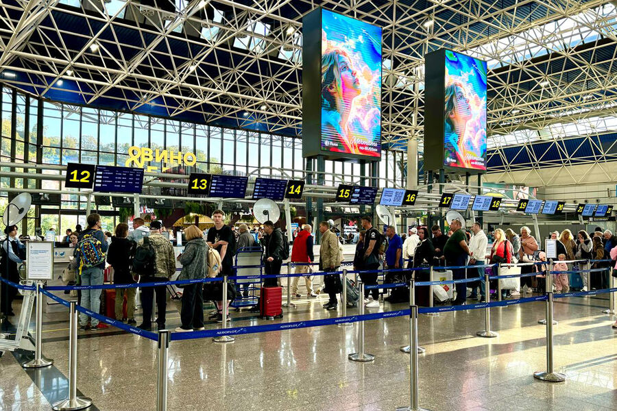 Российская авиакомпания сообщила о задержке рейсов, следующих в Сочи