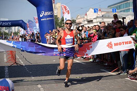 Самарские бегуны покорили марафон «Европа-Азия»