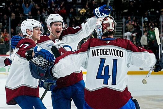 «Колорадо» выиграл 14 домашних матчей подряд в НХЛ