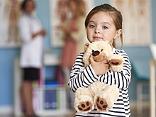 Эксперт: Чем грустнее ребенок на фото, тем вероятнее, что деньги на лечение собирают мошенники