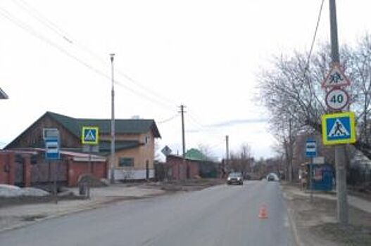 В Перми водитель на чёрном автомобиле сбил ребёнка и скрылся с места ДТП