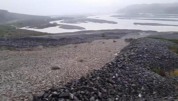 Циклон превратил новозеландское ущелье в реку камней