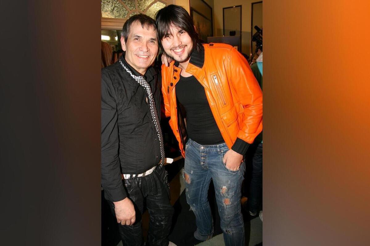 Сын Алибасова рассказал, где впервые встретил жену, с которой судится