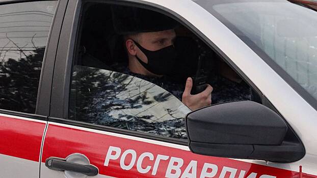 Росгвардейцы задержали двоих закладчиков на юго-востоке столицы