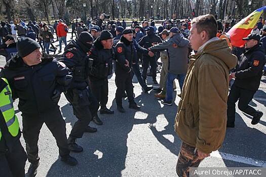 Власти и протестующие в Молдавии пошли на обострение конфликта