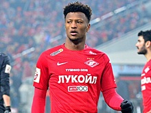 Зе Луиш потренировался дома с собакой в условиях карантина