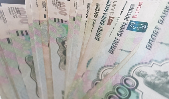 Жительница Воронежа лишилась 250 тысяч рублей после звонка лжесотрудника банка