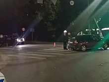 «Лада» перевернулась на крышу во время ДТП в Нижнем Новгороде