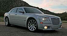 Представлена 1000-сильная версия седана Chrysler 300