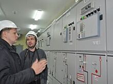 Омичи посетили с экскурсией подстанцию «Прибрежная»