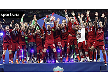 Фанаты «Ливерпуля» арендовали самолёт, чтобы потроллить игроков «МЮ»