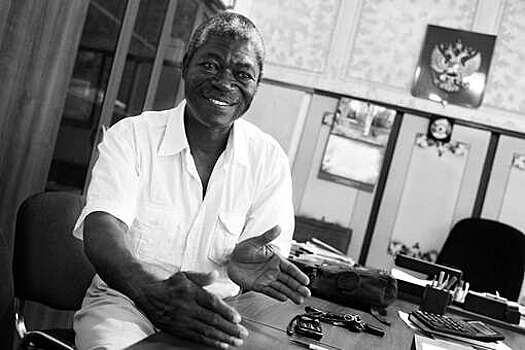 Mash: первый чернокожий депутат России Жан Грегуар Сагбо умер от инсульта