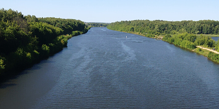 Ученые: Река Обь способна самоочищаться от нефтепродуктов