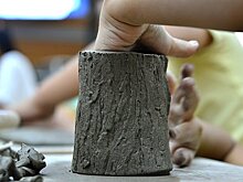 В районе Марьино научат лепить предметы из глины