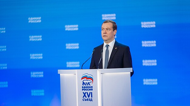 Дмитрий Медведев в день выборов посетит штаб «Единой России»