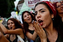 ЕС впервые согласовал пакет санкций за нарушение прав женщин