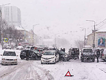 Снежный апокалипсис и массовые аварии на Камчатке: фото