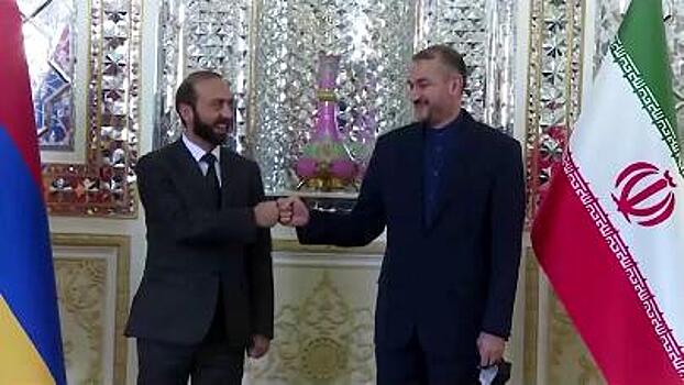 В Тегеране состоялись переговоры министров иностранных дел Ирана и Армении