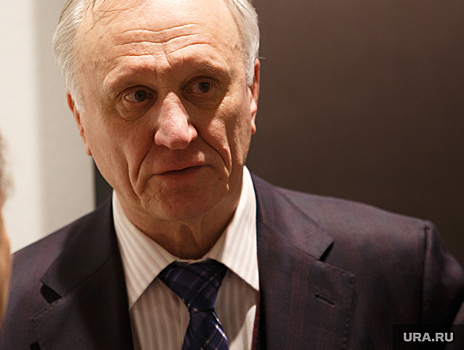 Одноклассники рассказали, как Бурбулис спас учителей в 90-е годы