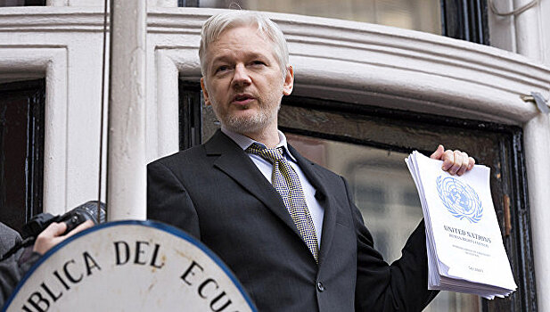 Ассанж высмеял раскритиковавшего WikiLeaks директора ЦРУ