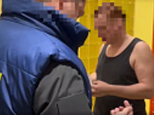 Московские полицейские задержали подозреваемого в мошенничестве под предлогом продажи иностранных товаров