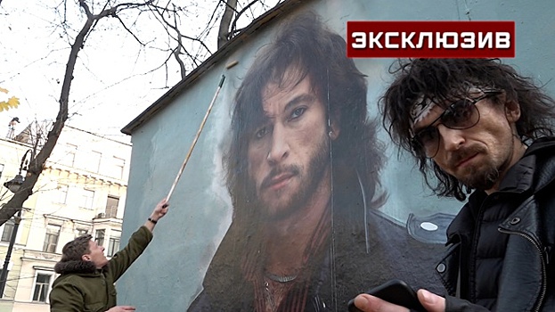 «Не хочу войны»: сын Талькова встал на защиту граффити с портретом отца в Петербурге