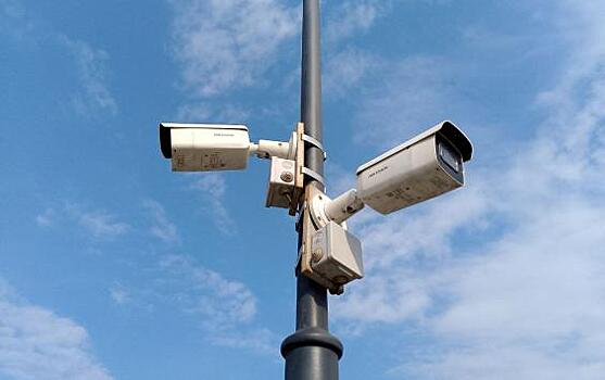 В Курске на улице 8 Марта установили камеру для фиксации нарушений ПДД