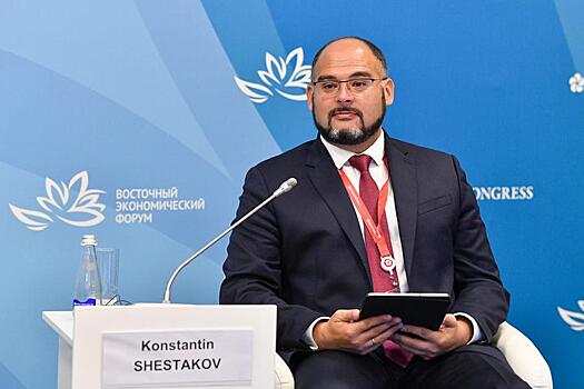 Мэр Владивостока на ВЭФ обсудил вопросы развития и поддержки малого и среднего бизнеса