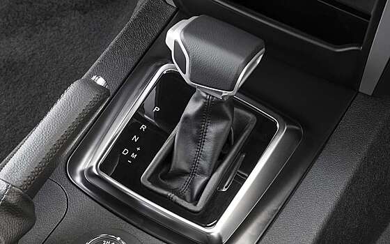 Этот российский внедорожник вновь получит коробку-автомат