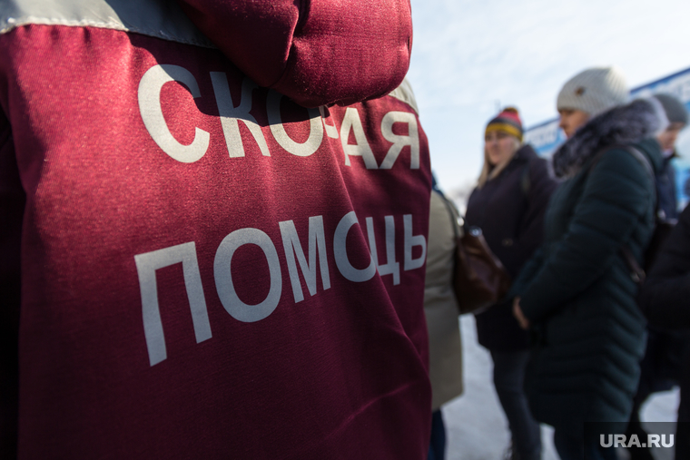 РИАН: шесть человек обратились к медикам после атаки БПЛА в Петербурге
