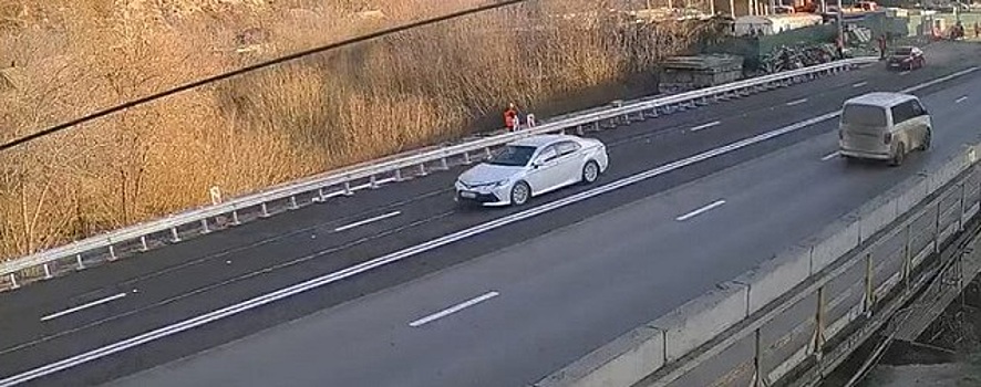 В Красноярске открыли движение по отремонтированному мосту через Качу возле улицы Брянская