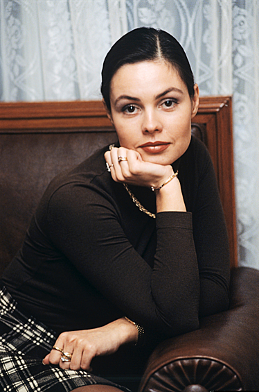 Одна из самых известных телеведущих Екатерина Андреева попала на телевидение в 1991 году. Новостную передачу "Время" она ведет уже больше 20 лет.  