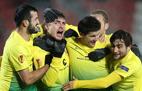 С «Анжи» снят запрет на регистрацию новых футболистов