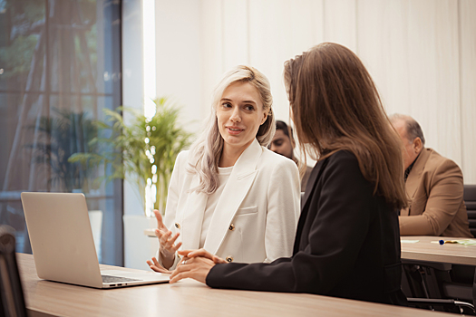 Сократить рабочий день для женщин! С таким предложением выступил депутат Госдумы