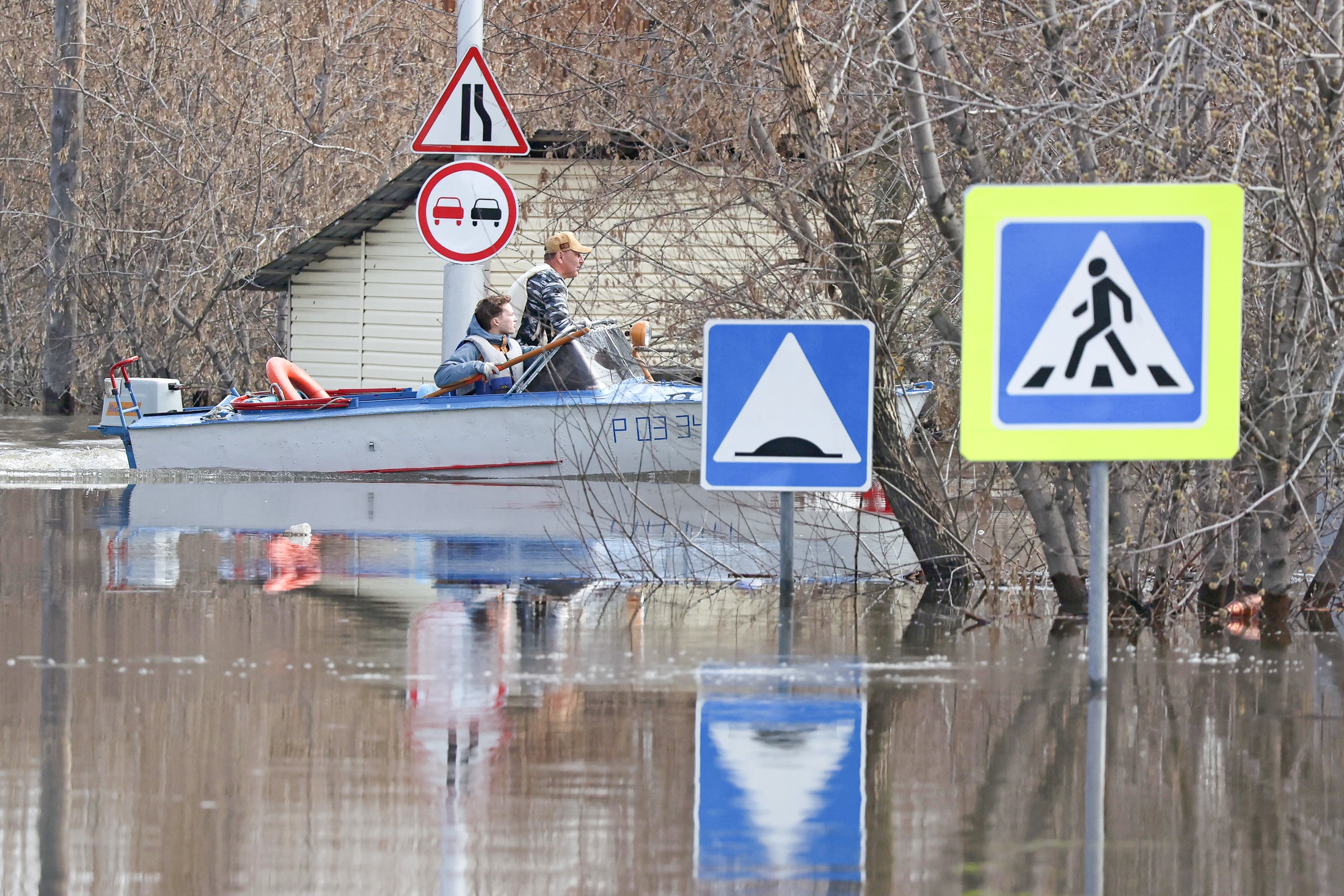Пострадавшие от стихии жители Оренбуржья получат помощь
