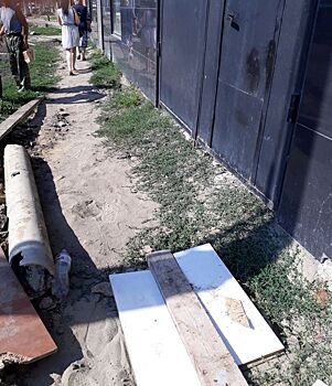 Преподаватель КубГТУ провалилась в колодец из-за ремонта улицы Тургенева в Краснодаре