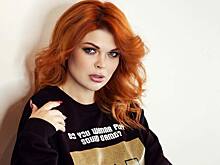 Блогер Юлия Медведева похоронила себя заживо