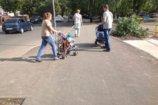 В Ульяновске продолжается ремонт тротуаров