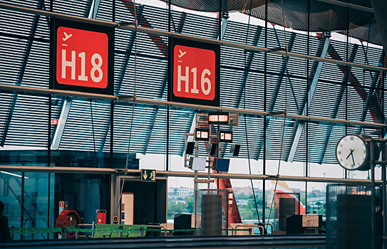 В Турции туристов заставили голодать