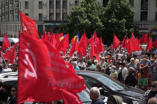 Тысячи человек приняли участие в Марше Победы в Кишиневе