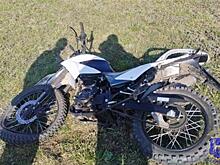 В Ставропольском районе мужчина на мотоцикле врезался в бетонный блок и перевернулся