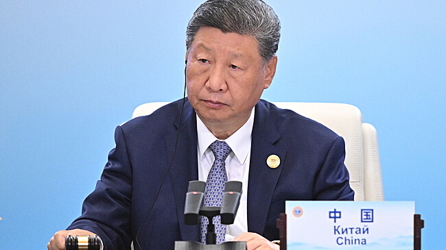 Bloomberg сообщил о масштабных кадровых перестановках в армии Китая при Си