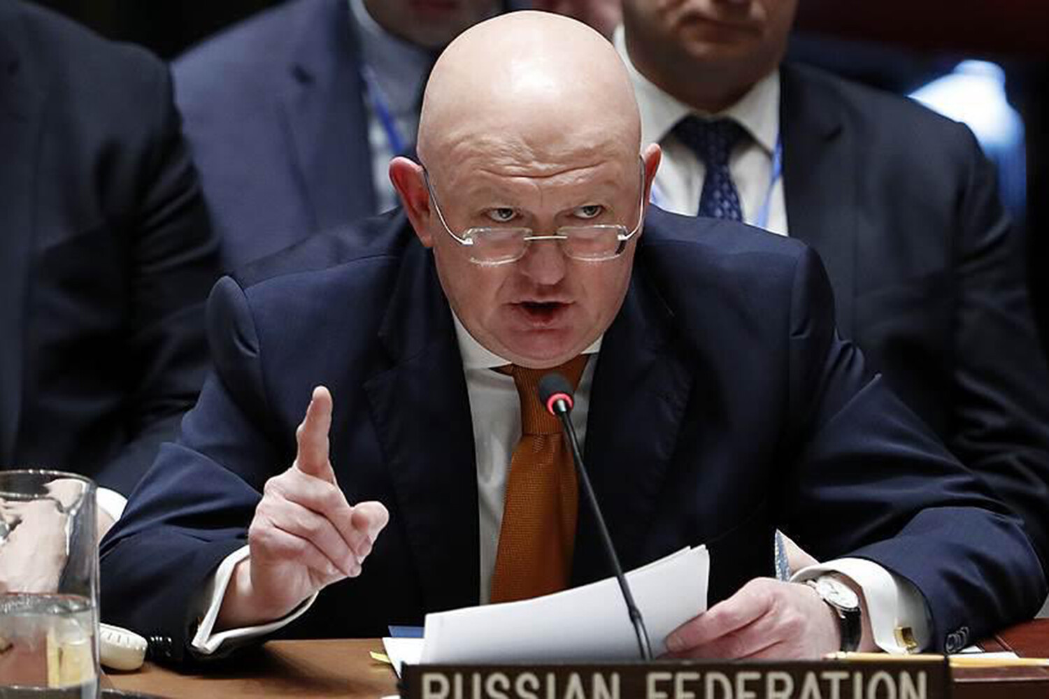 Небензя охарактеризовал выступление постпреда Украины пословицей «У вора шапка горит»