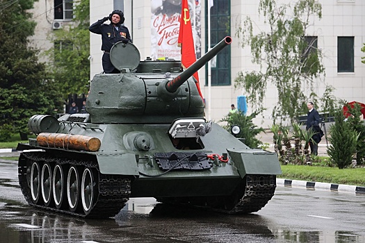 Военный парад во Владикавказе возглавит танк Т-34