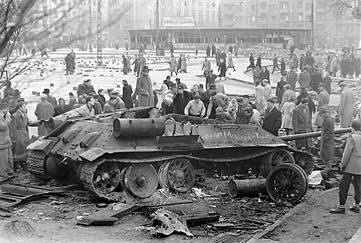«Кровавый Будапешт»: сколько было жертв во время Венгерского восстания в 1956 году
